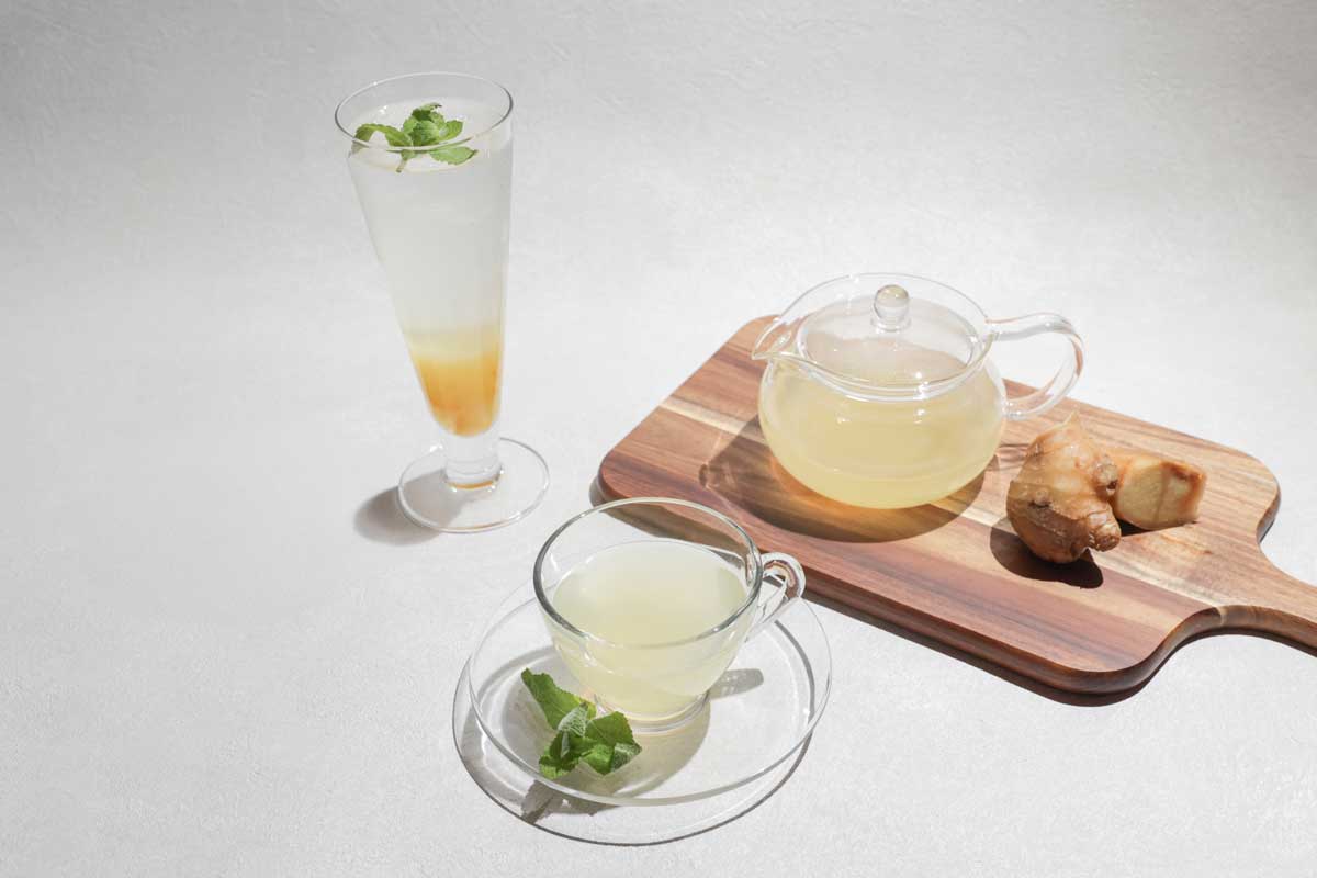 <br>季節ドリンク「ノア・ゆずジンジャー」<br><span class="font-14pt">柚子と生姜を合わせた<br>風味豊かなノンアルコールドリンク。<br>アイスとホットからお選びいただき、<br>お好みのスタイルでお楽しみください。</span>